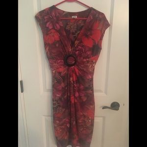 Beautiful red floral Cache dress. Size 8